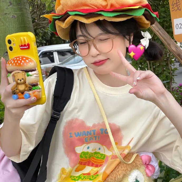 美女蛇岛求生